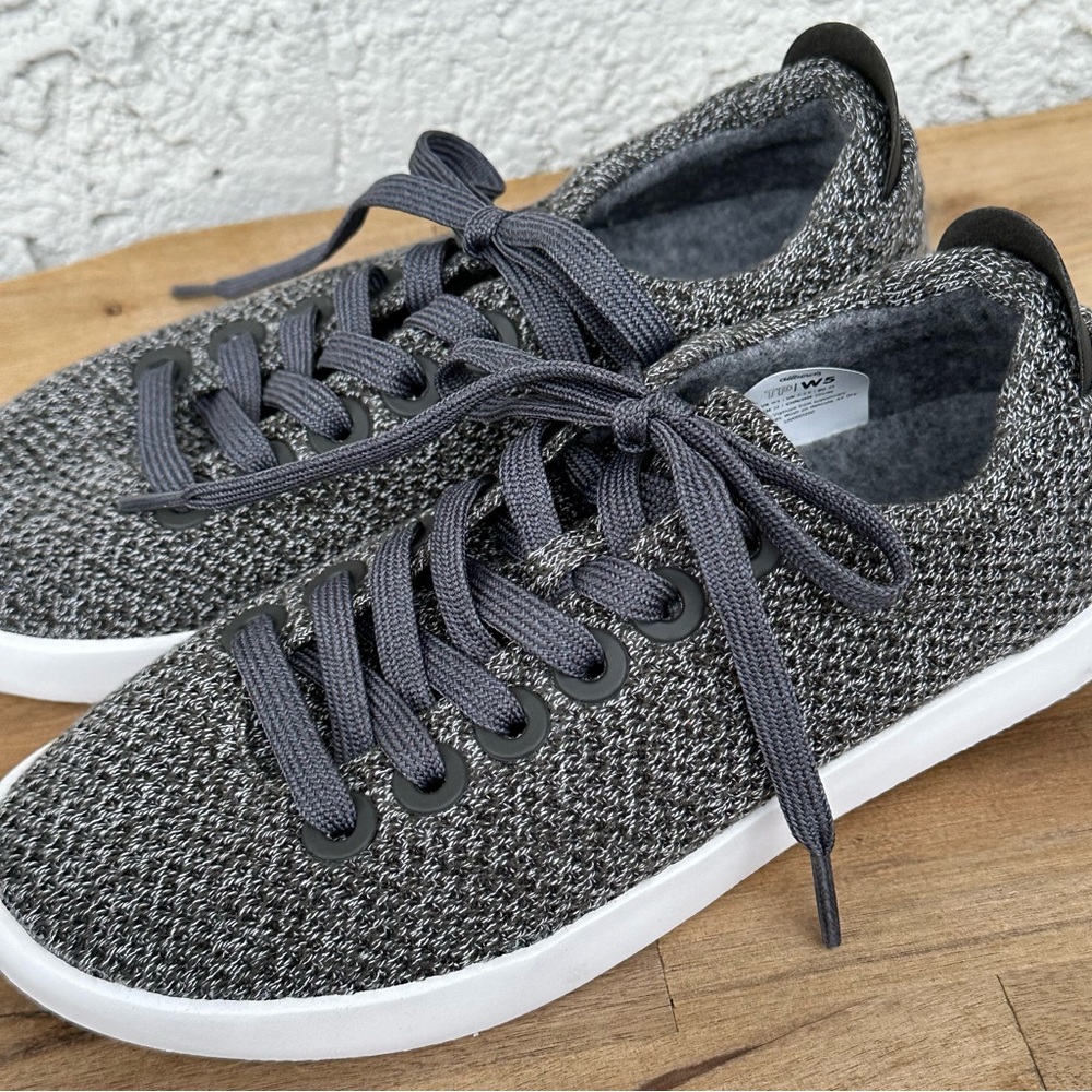 Allbirds Tree Piper Shoe in Women size 5